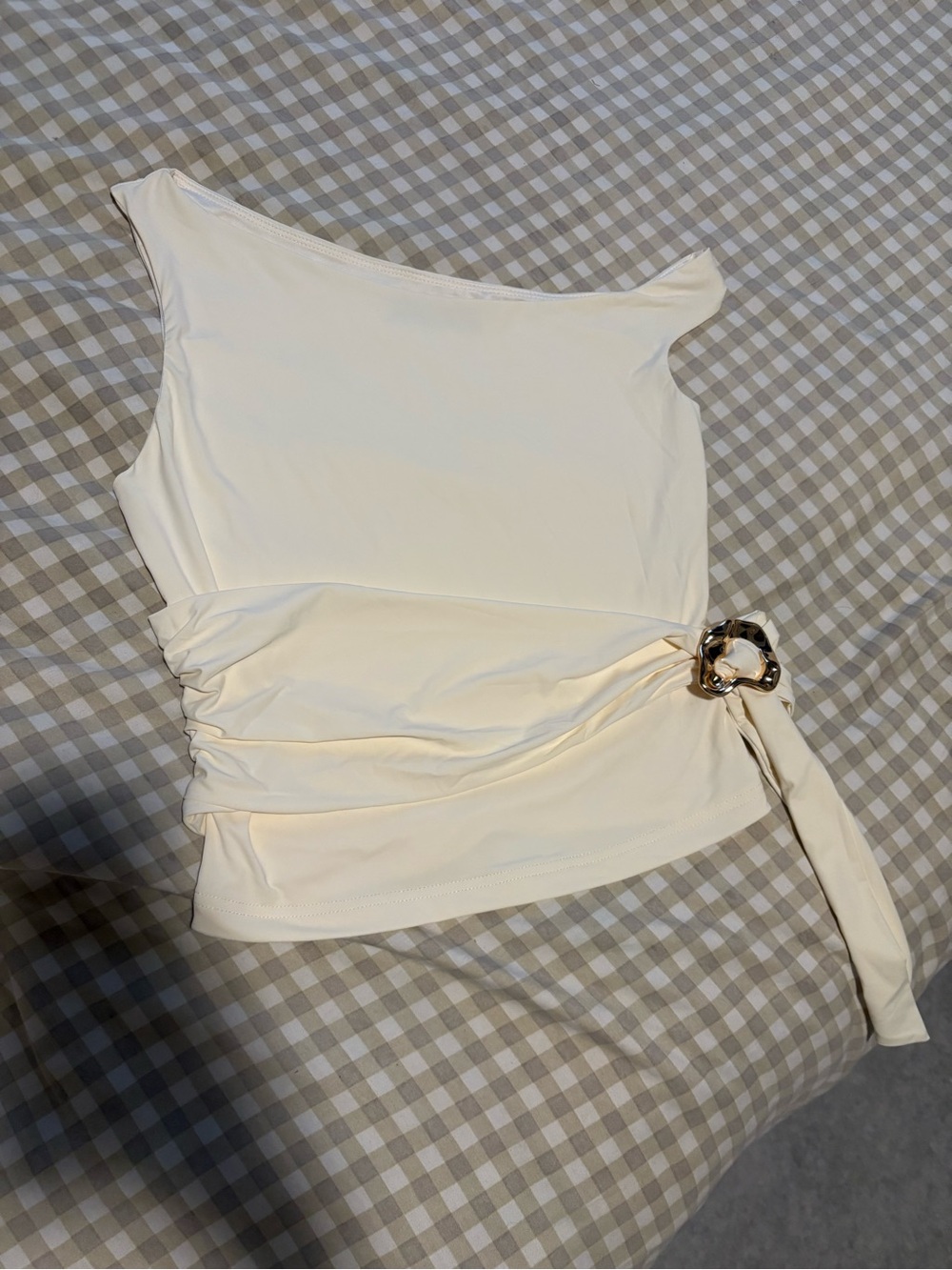 White Fox Women's One-Shoulder Cream Top with Side Ring Detail